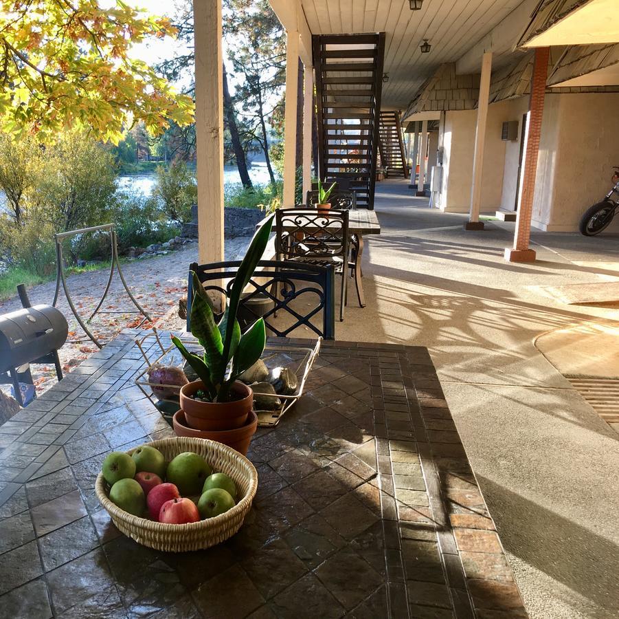 River'S Edge Lodge Peshastin Exterior foto